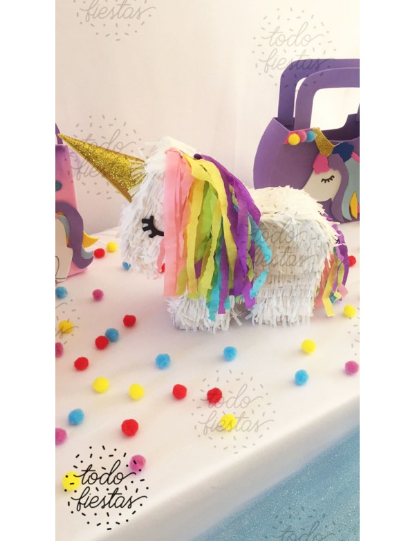 Piñata de unicornio  Piñata de unicornio, Ideas de fiesta unicornio,  Decoracion de unicornio